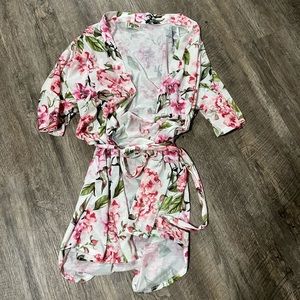 Show Me Your MuMu Robe